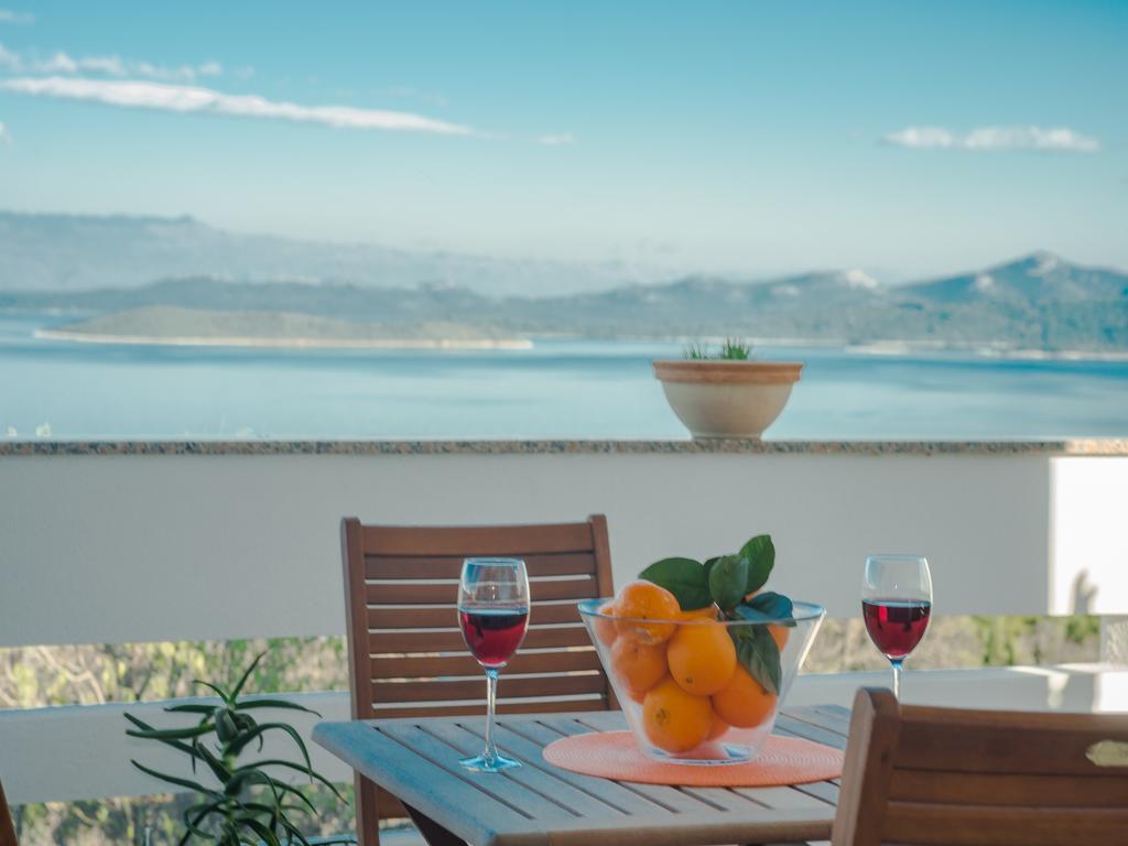 Holiday House Mareta, Sea View Dragove Buitenkant foto