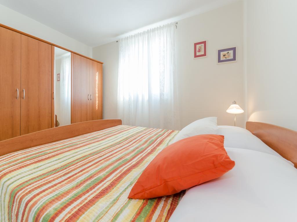 Holiday House Mareta, Sea View Dragove Buitenkant foto
